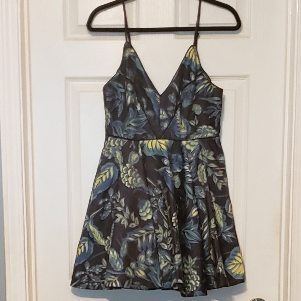 EUC Floral Silence + Noise Dress